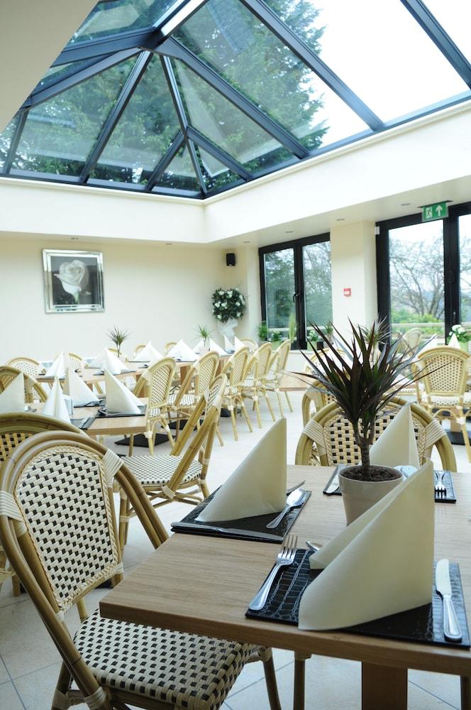 ניופורט The Old Barn Inn מראה חיצוני תמונה